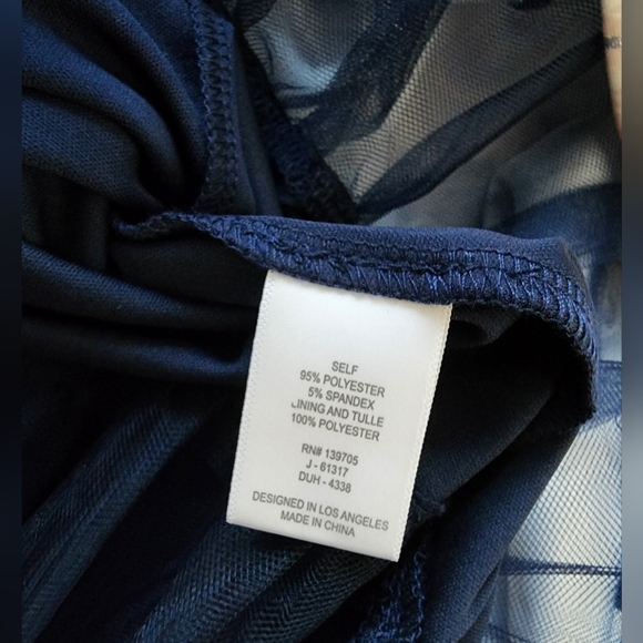 NWT Emerald Sundae Blue Floral Foil Fit & Flare Dress, Small - Picture 10 of 10